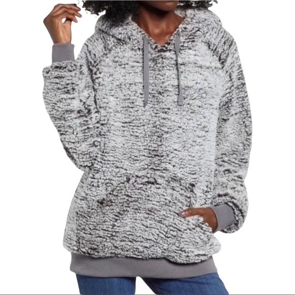 Thread & Supply Tops - SOLD! Thread & Supply Gray & White Sherpa Fleece Hoodie Sweatshirt Sweater
